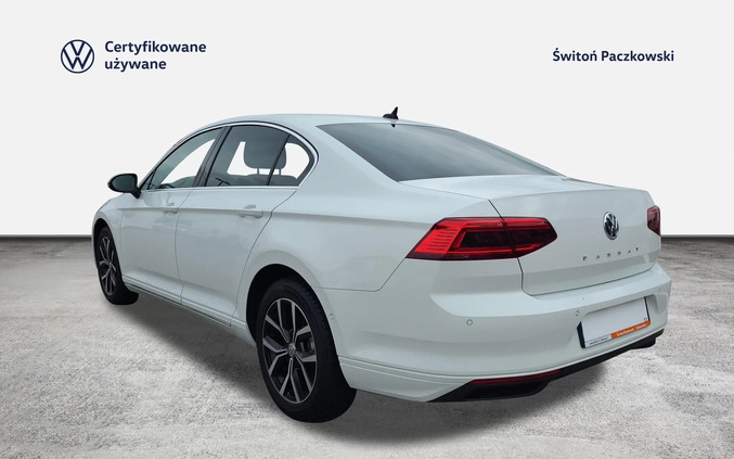 Volkswagen Passat cena 99900 przebieg: 126930, rok produkcji 2019 z Ełk małe 254